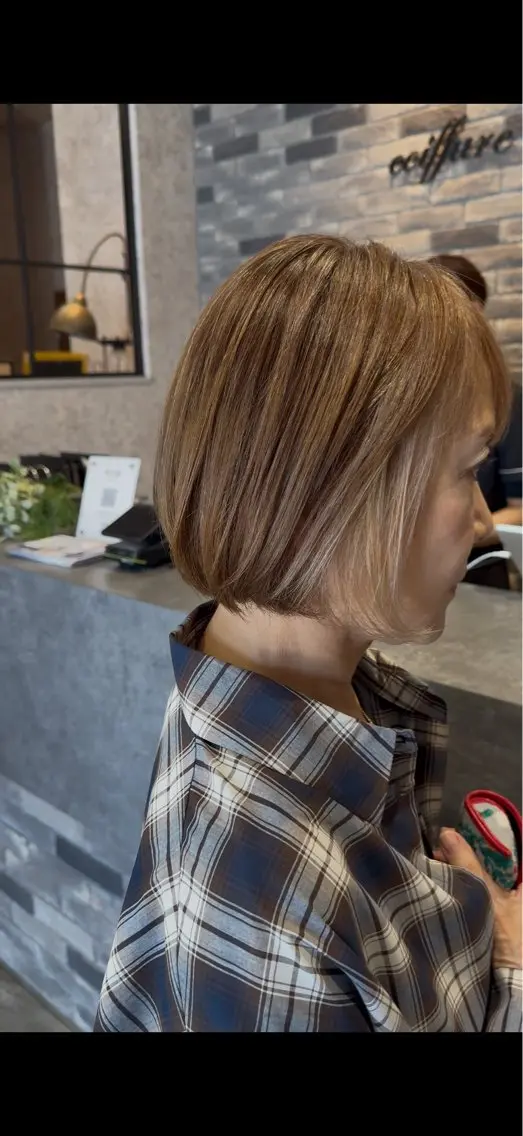 ショート カラー インナーカラー 髪質改善🩶 美髪矯正オガタのヘアスタイル