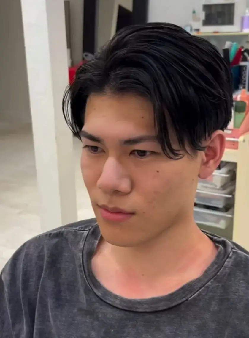 ミディアム メンズ アップバング センターパート マッシュ スタイリスト風間麗旺 メンズスタイル特化のヘアスタイル