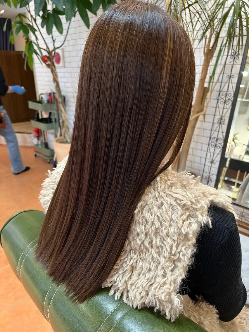 ロング カラー カット ヘアカラー トリートメント 石井 佑樹のヘアスタイル
