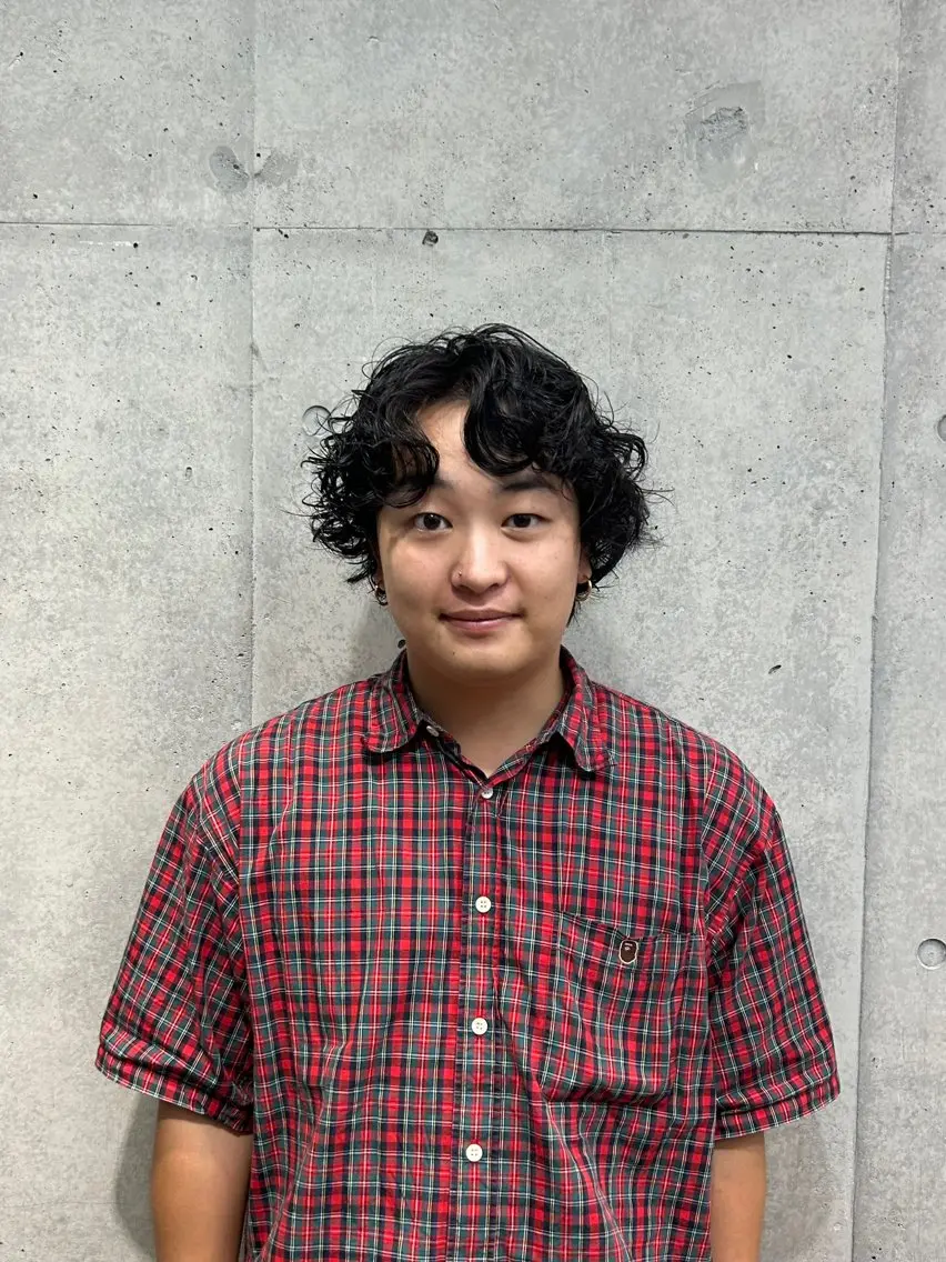 パーマ guzzle原宿 佐野将貴のヘアスタイル