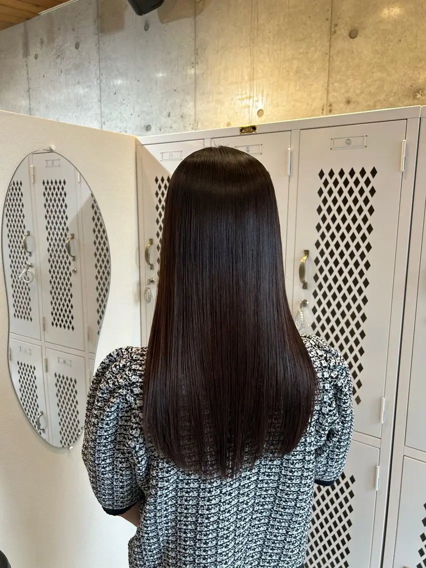 ロング 縮毛矯正 似合わせカット＆艶 カラー🤍ヒナタ🤍のヘアスタイル