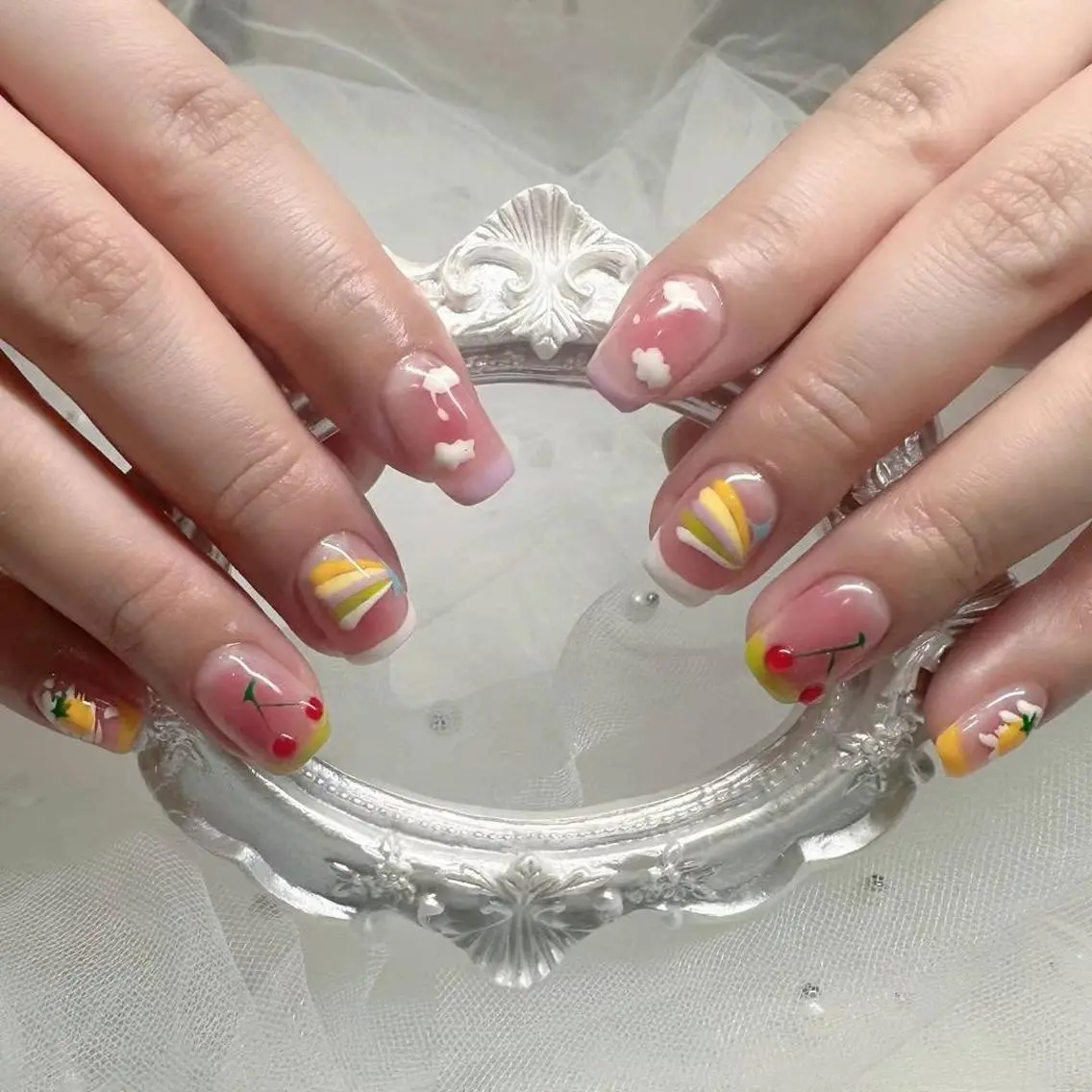 ネイル 長さ出し ジェルネイル 韓国ネイル マグネットネイル 持ち込み The Nail 大久保のネイルデザイン