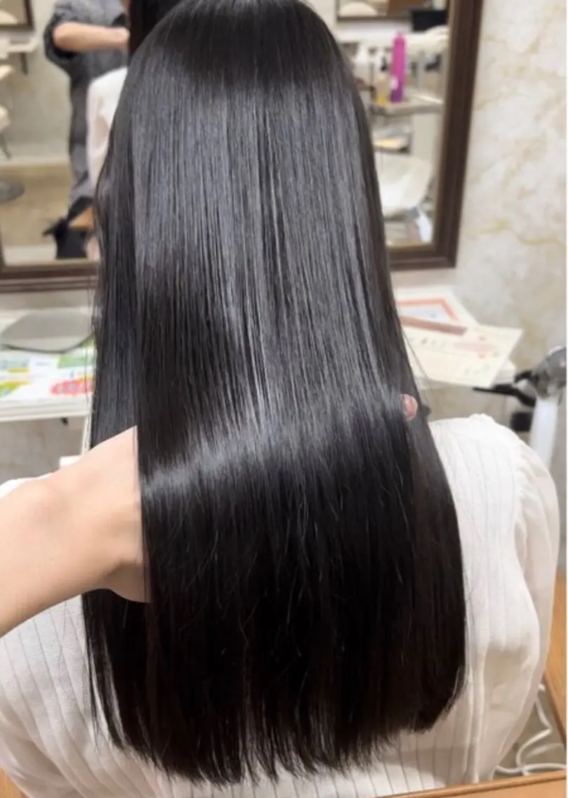【憧れの艶髪を再現👸🏻🧞‍♂️✨】プレミアム縮毛矯正🧞‍♂️＋似合わせカット💇🏼‍♀️の写真