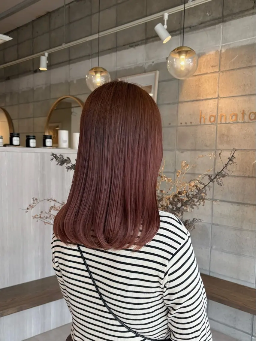 セミロング カラー カット ヘアカラー トリートメント 眞名子 瑞紀のヘアスタイル