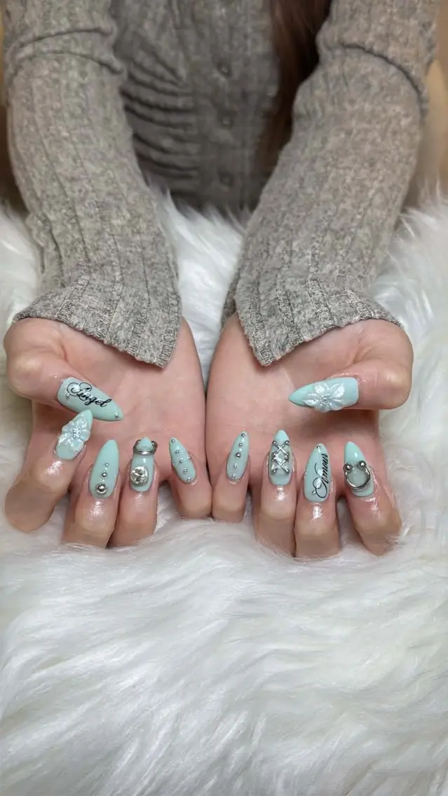 ネイル Yuna Nailのネイルデザイン