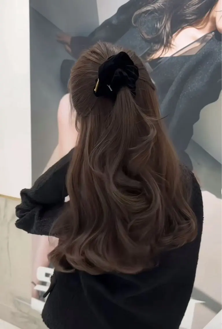ロング ヘアカラー ホノカ🫧 モデル募集のヘアスタイル