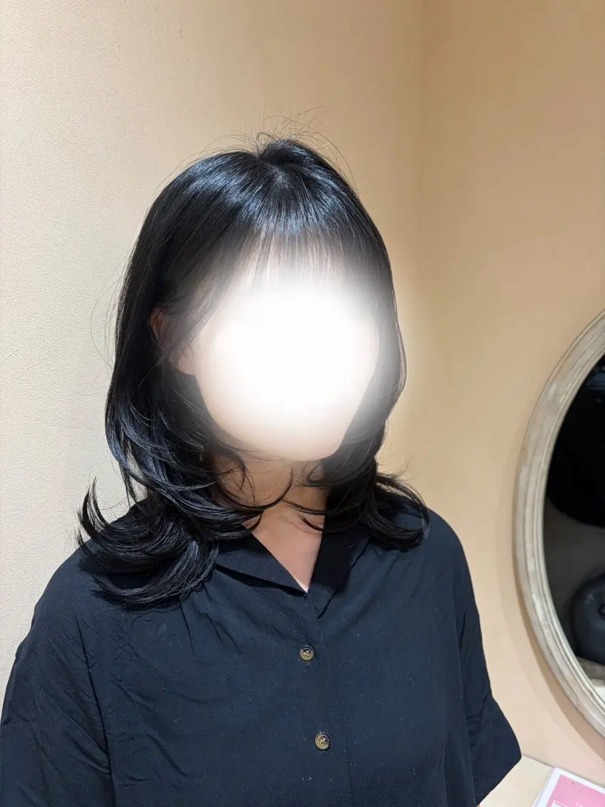 ミディアム 志波 珠音のヘアスタイル