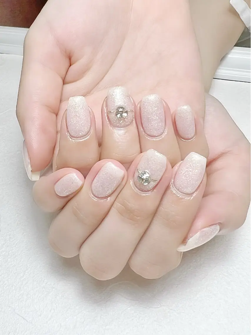 ネイル キラキラネイル ミラーネイル オフィスネイル シンプルネイル rouse nail RISATOのネイルデザイン