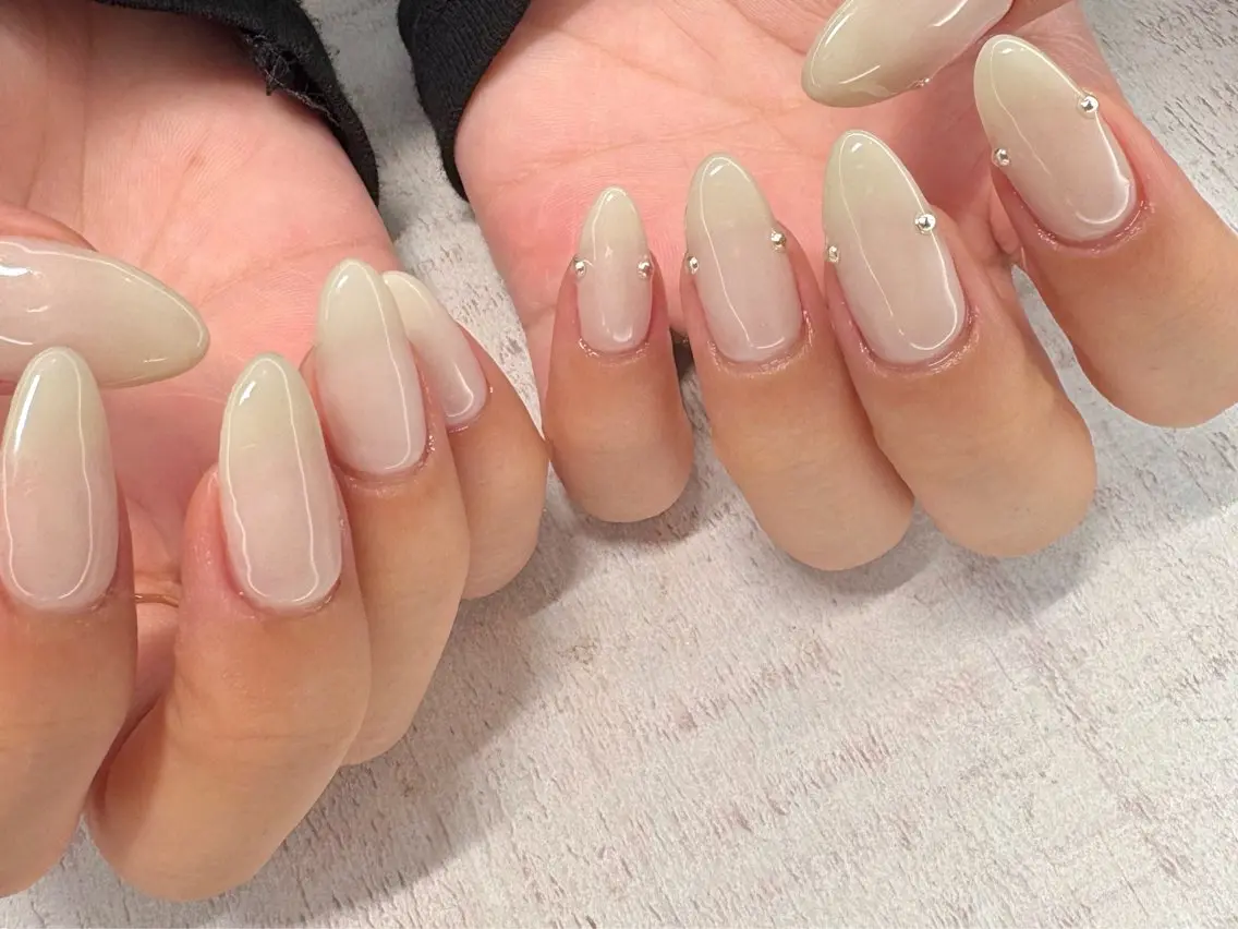 ネイル ハンドネイル 𖡼 yumenoのネイルデザイン