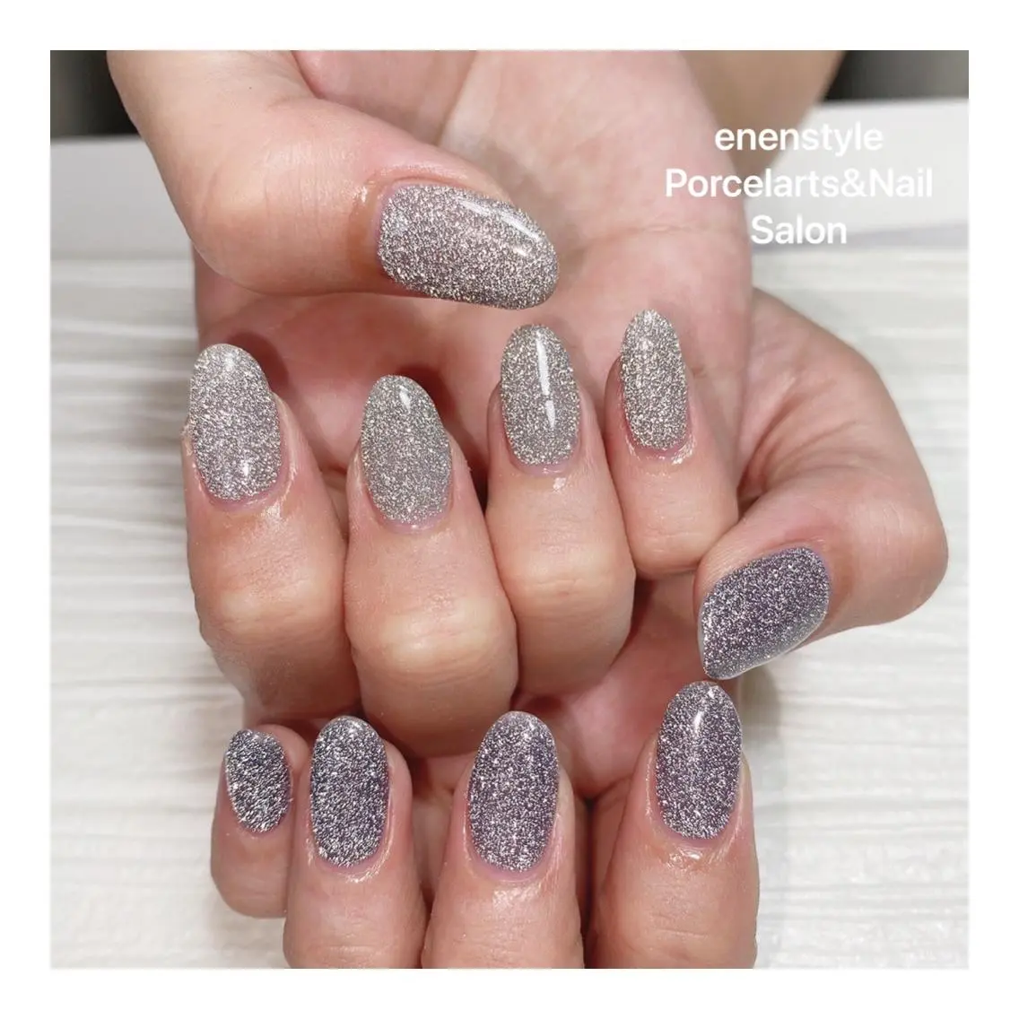 ミディアム ネイル ハンドネイル 🐾enen style 🐾のネイルデザイン