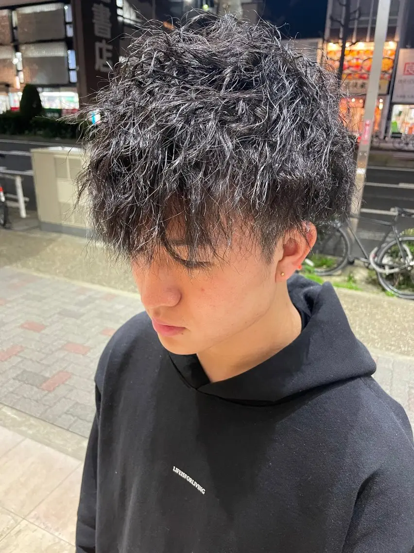 ショート パーマ メンズ メンズカット/パーマ 特化motooのヘアスタイル