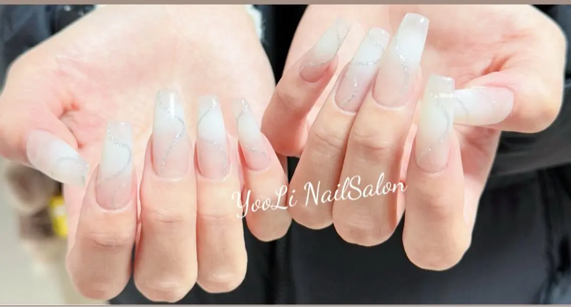 ネイル アートネイル オーロラネイル チークネイル フレンチネイル ガラスフレンチ 🎀🎀YooLi Nail Salonのネイルデザイン