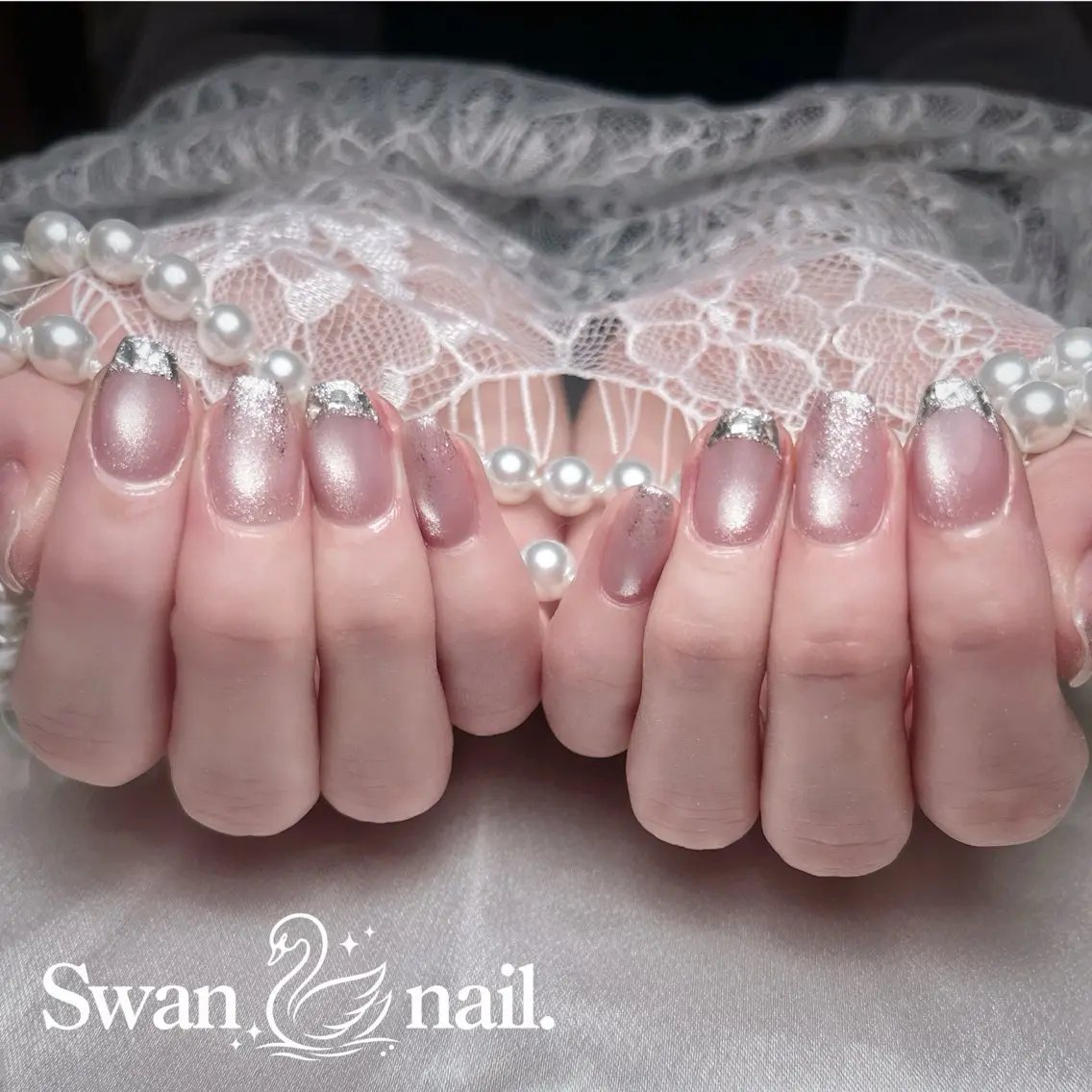 ネイル フレンチネイル ガラスフレンチ マグネットネイル オフィスネイル シンプルネイル ハンドネイル Swan Nailのネイルデザイン