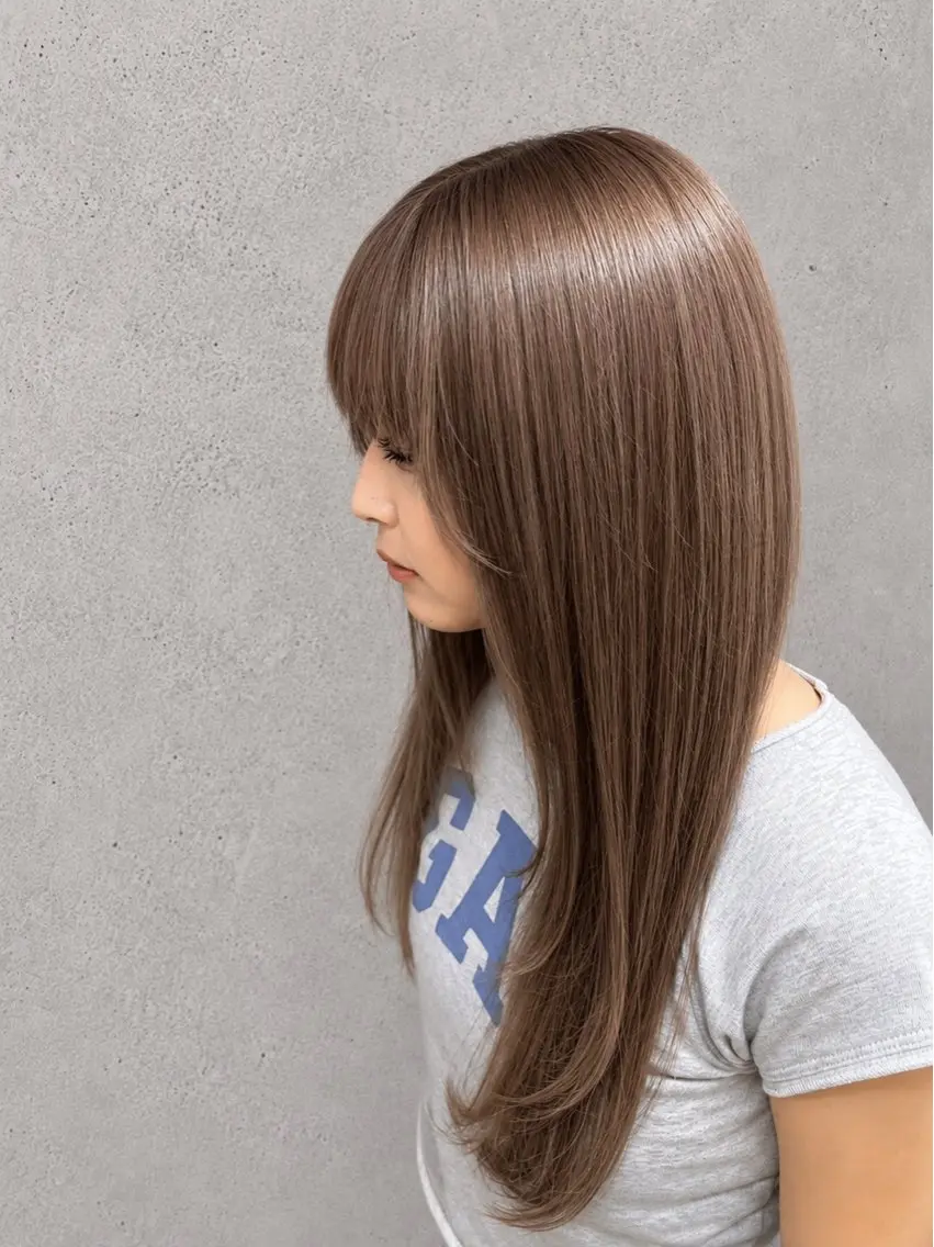 ロング カラー ベージュカラー 透明感カラー グレージュ 新宿 /ハイトーン /透明感NIKI🐺のヘアスタイル
