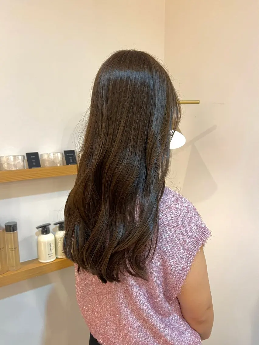 ロング カラー ベージュカラー ブリーチ 透明感カラー ダブルカラー グレージュ ヘアカラー 艶カラー/透明感 /ヒグチアオイのヘアスタイル