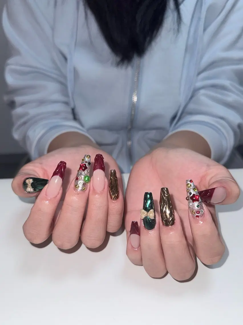 ネイル ハンドネイル BERA NAILSのネイルデザイン