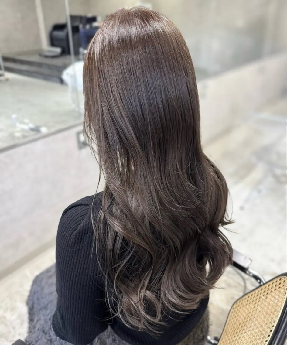 カラー 鶴巻 智樹のヘアスタイル