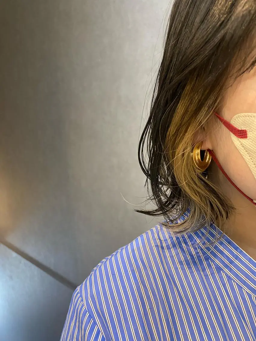 【人気ブリーチメニュー🎨】インナーカラー➕ベースカラー+カットの写真