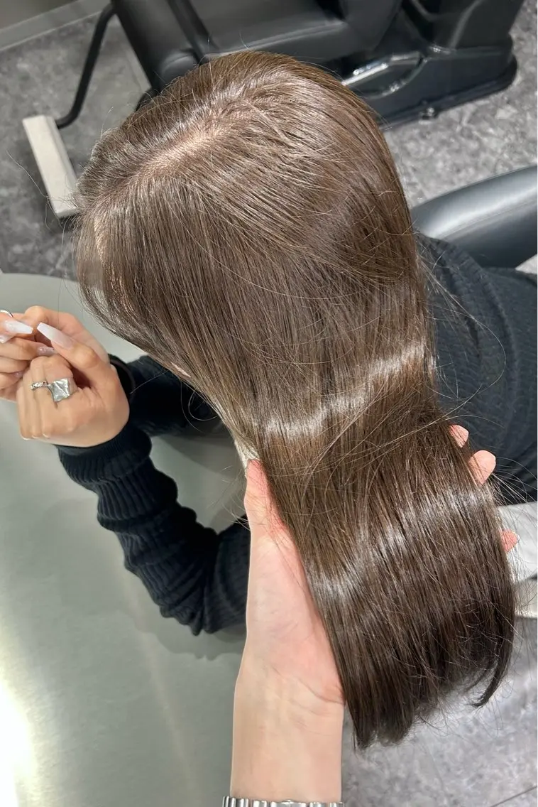セミロング カラー nanaka 🤍韓国ワンホンヘアのヘアスタイル