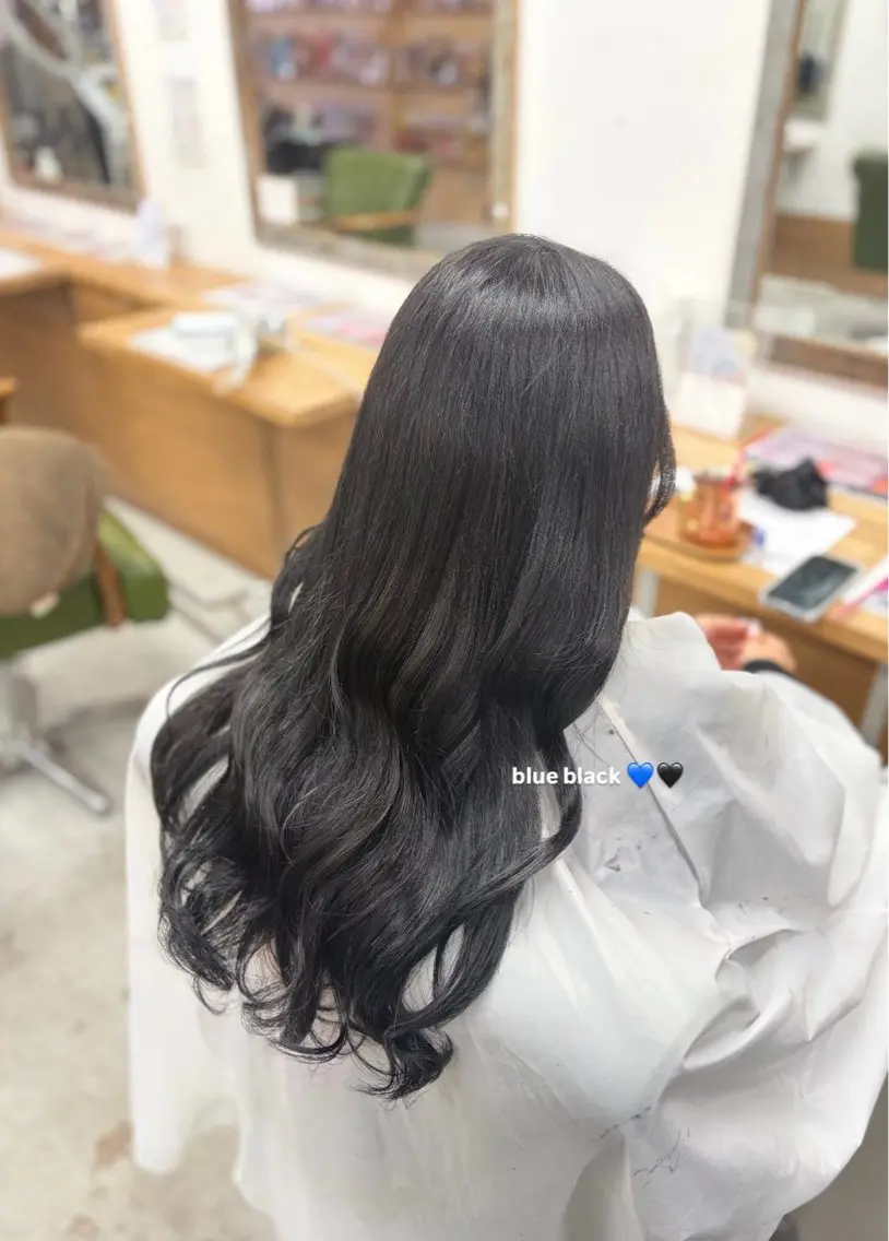 ロング カラー 菅原 愛華のヘアスタイル