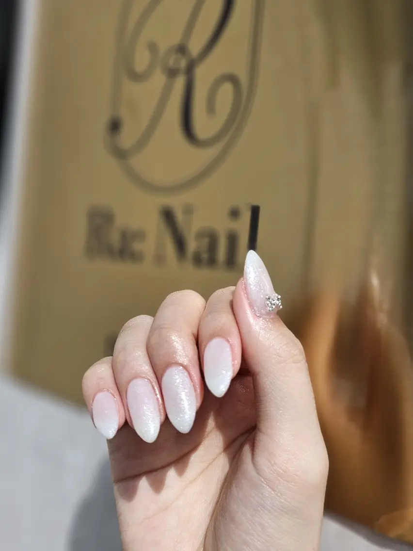 ネイル 韓国ネイル ワンホンネイル Ra: Nail   라: 네일のネイルデザイン