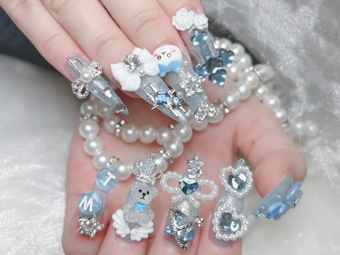 ネイル 成人式 キラキラネイル 大理石ネイル(マーブル) スカルプネイル 夏ネイル ハンドネイル MoMoA Nail ネイル長さ出し専門店のネイルデザイン
