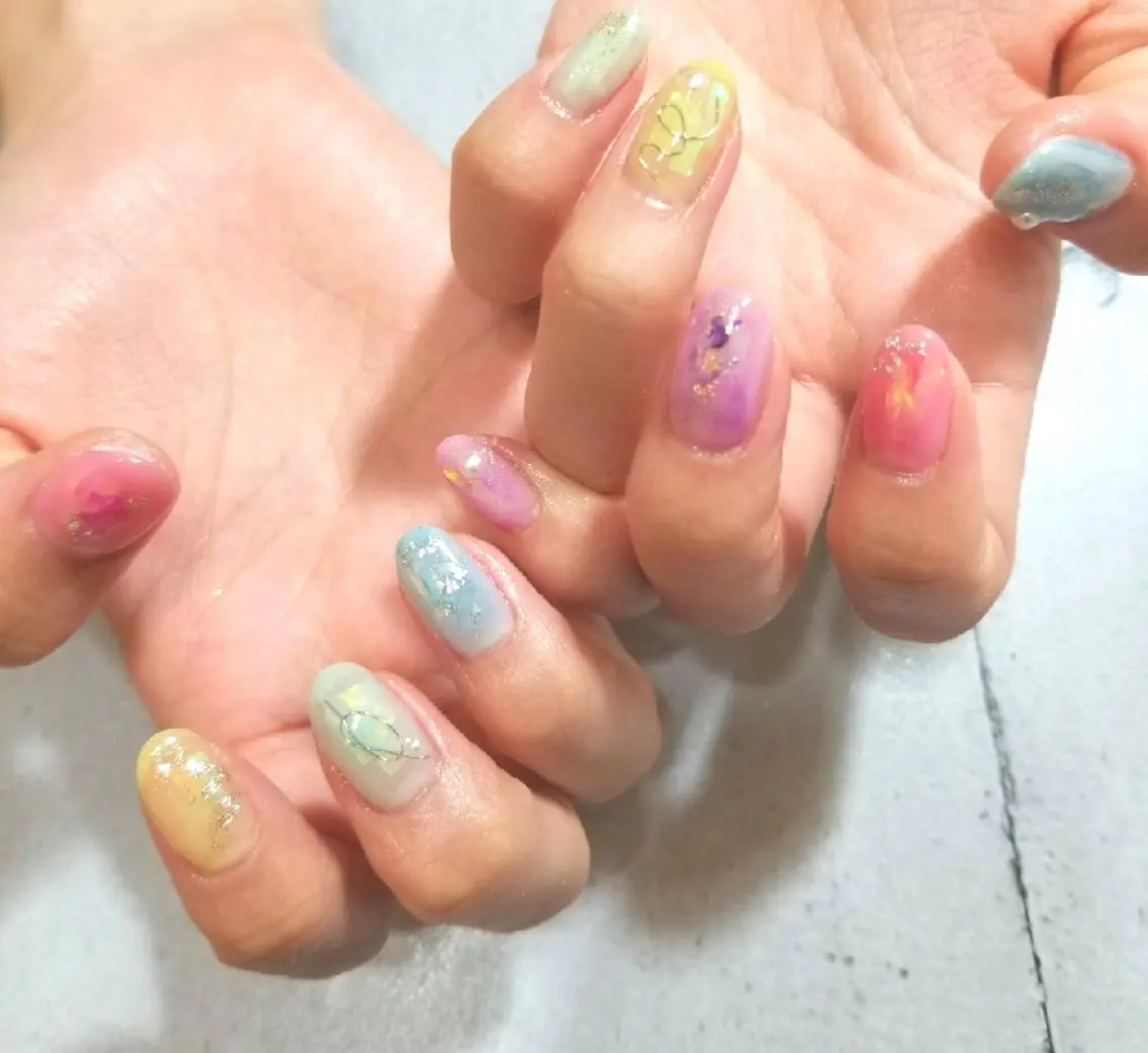 ネイル アートネイル nijiiro🌈 サトウのネイルデザイン