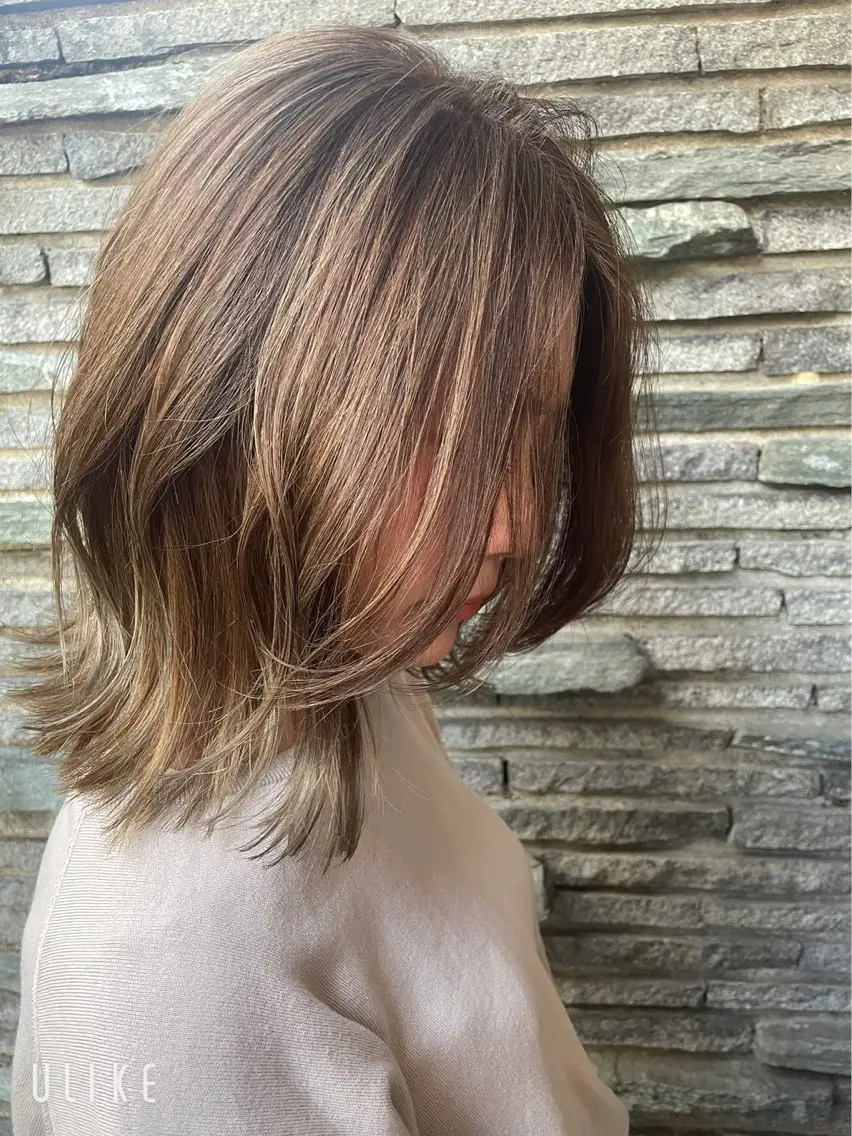 ミディアム カラー 本間 良のヘアスタイル
