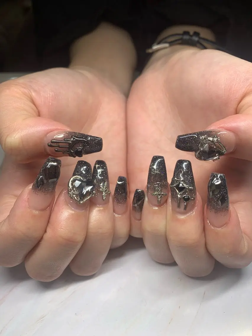ネイル フレンチネイル ジェルネイル 韓国ネイル マグネットネイル マグネットフレンチ akina nailsのネイルデザイン