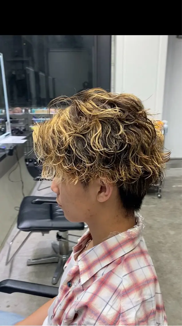 ミディアム パーマ メンズ パーマ fifth  木下 浬玖のヘアスタイル