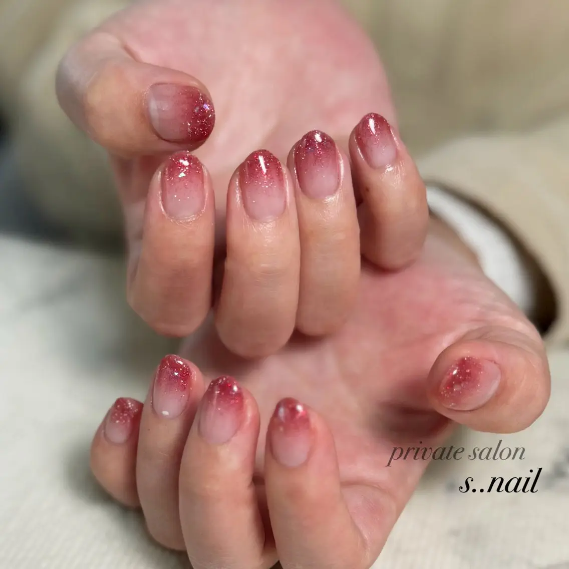 ネイル ピンク 赤色 ハンドネイル フットネイル s..nail / MORITAのネイルデザイン