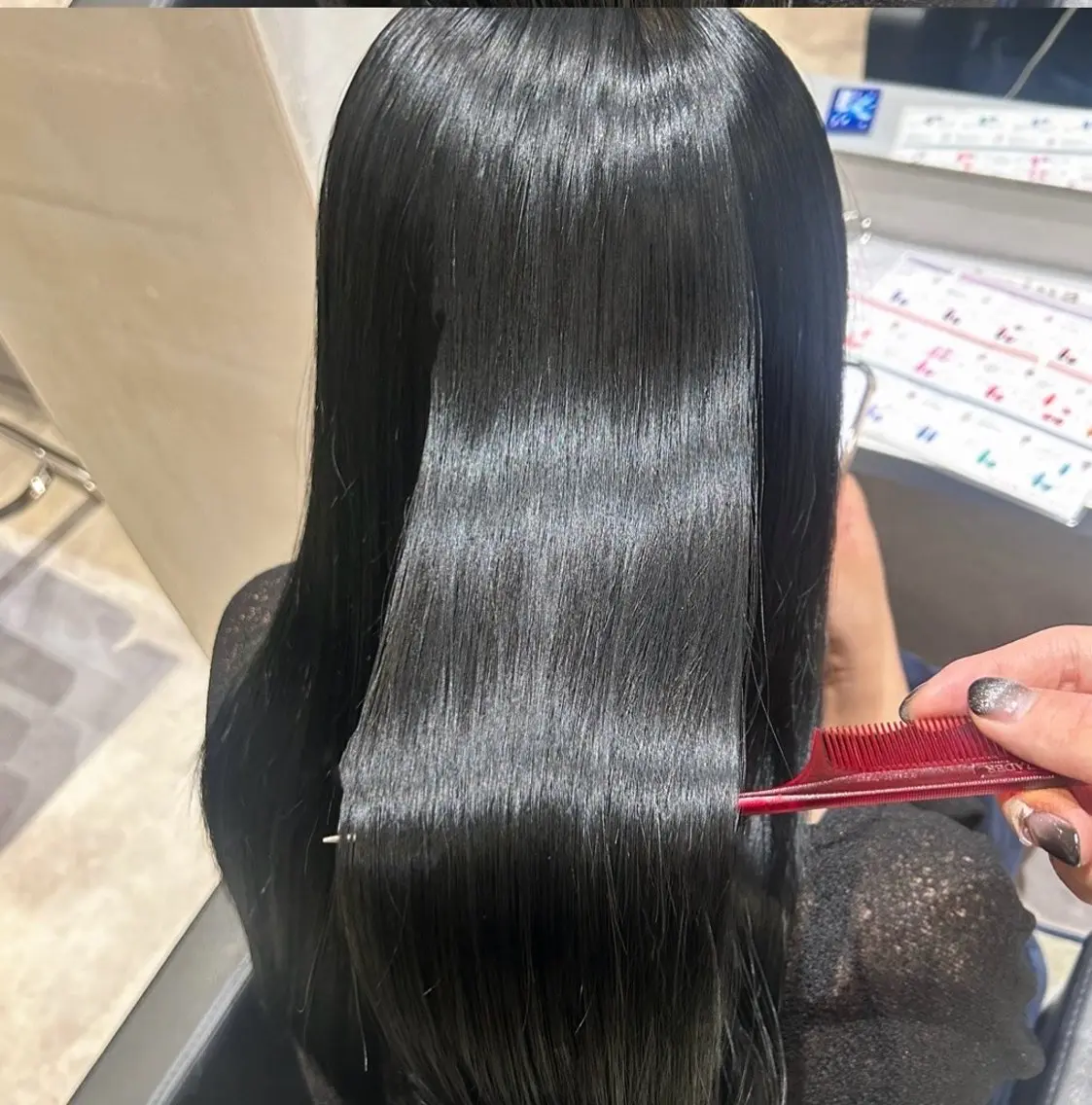ロング カラー 艶髪×透明感カラー ののかのヘアスタイル