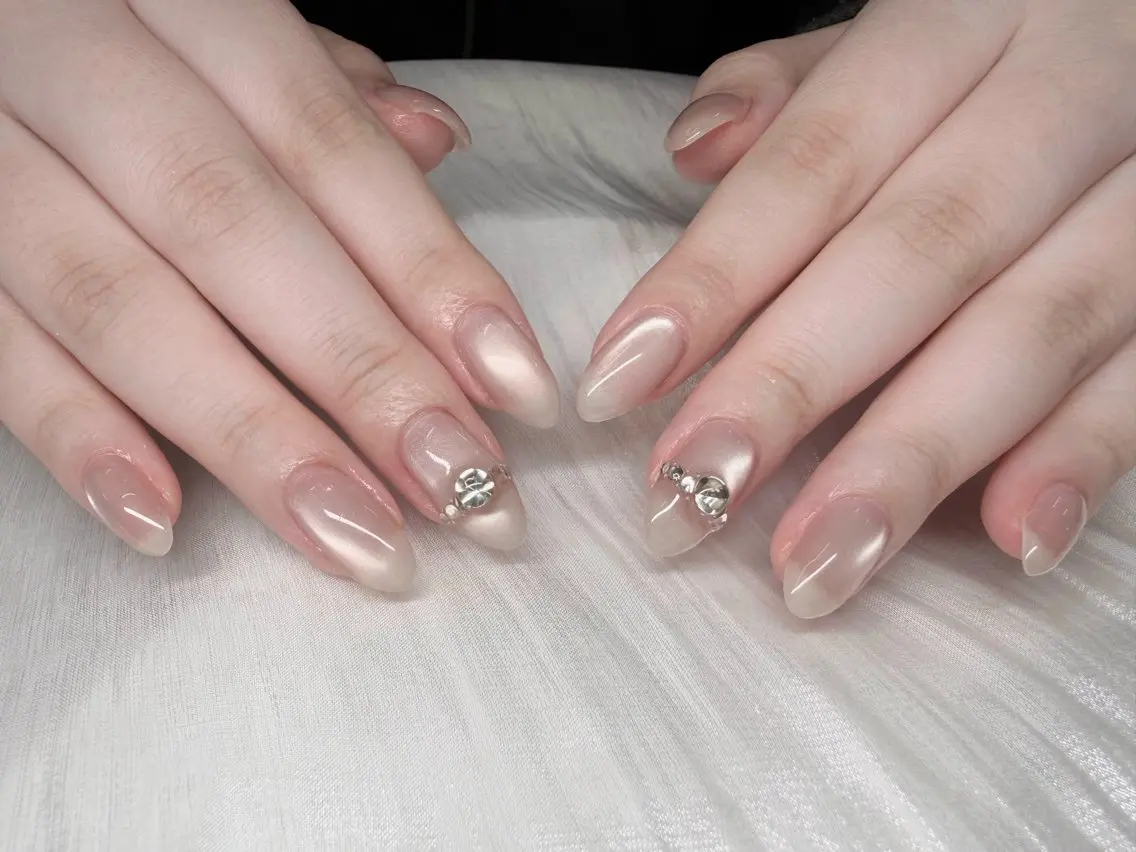 ネイル more glamのネイルデザイン