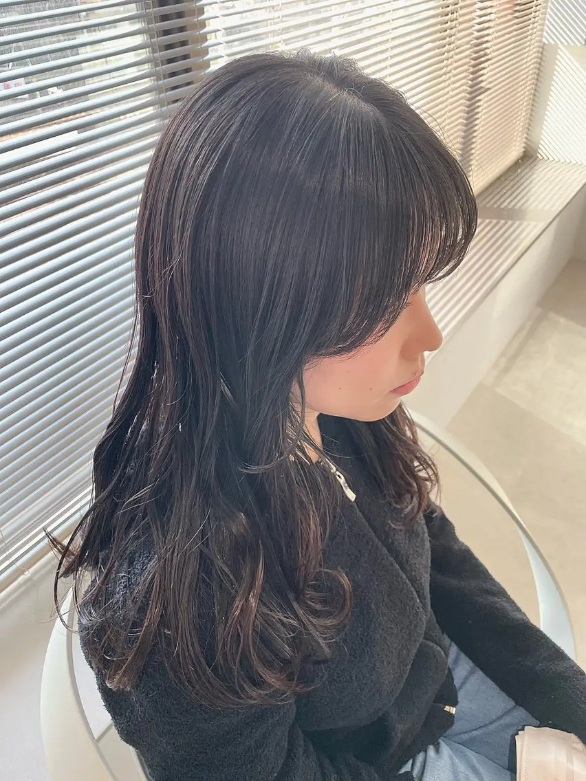 ロング カラー 顔周りカット 黒田 優里 🎀🫧のヘアスタイル