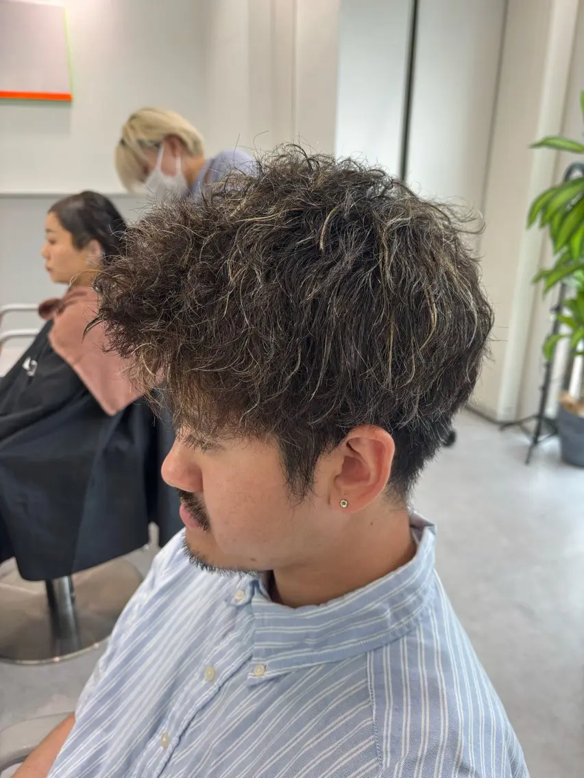カラー メンズ ヘアカラー トリートメント メンズ特化 メンズパーマ杉本のヘアスタイル