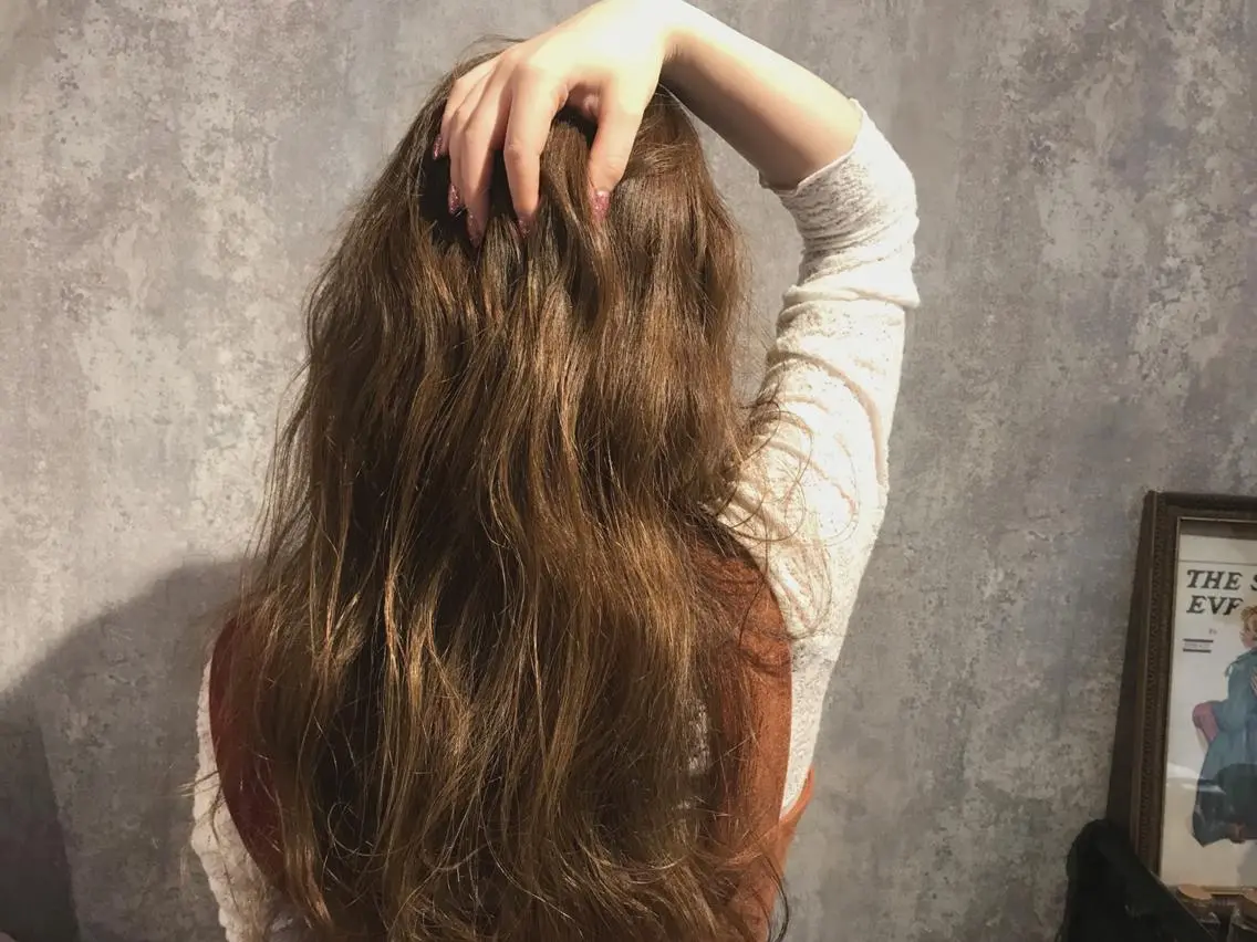 セミロング カラー ハイライトカラー ハイライト vato バトのヘアスタイル