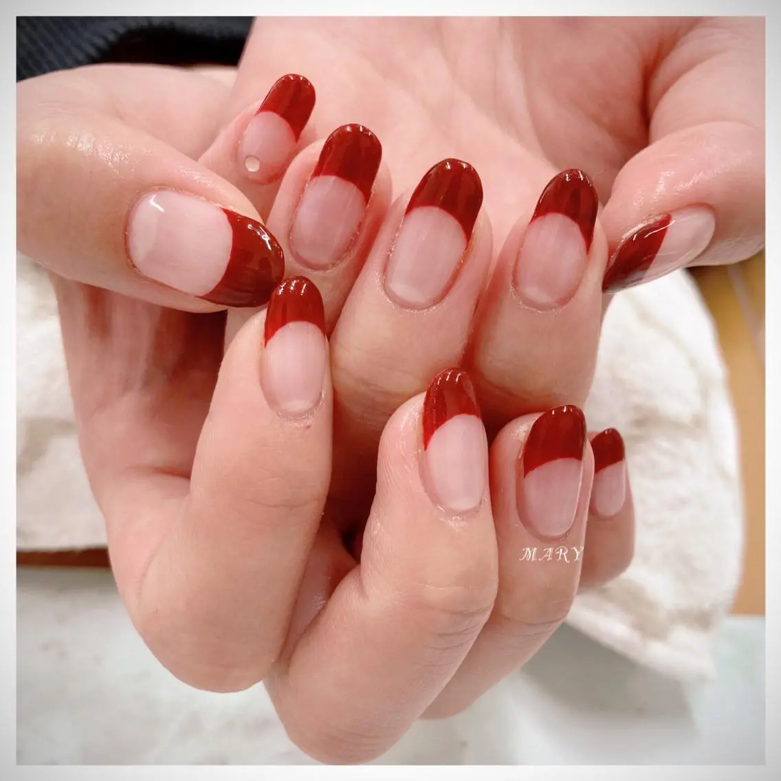 ネイル ボルドー フレンチネイル ニュアンスネイル シンプルネイル ハンドネイル Mary nail .narumiのネイルデザイン