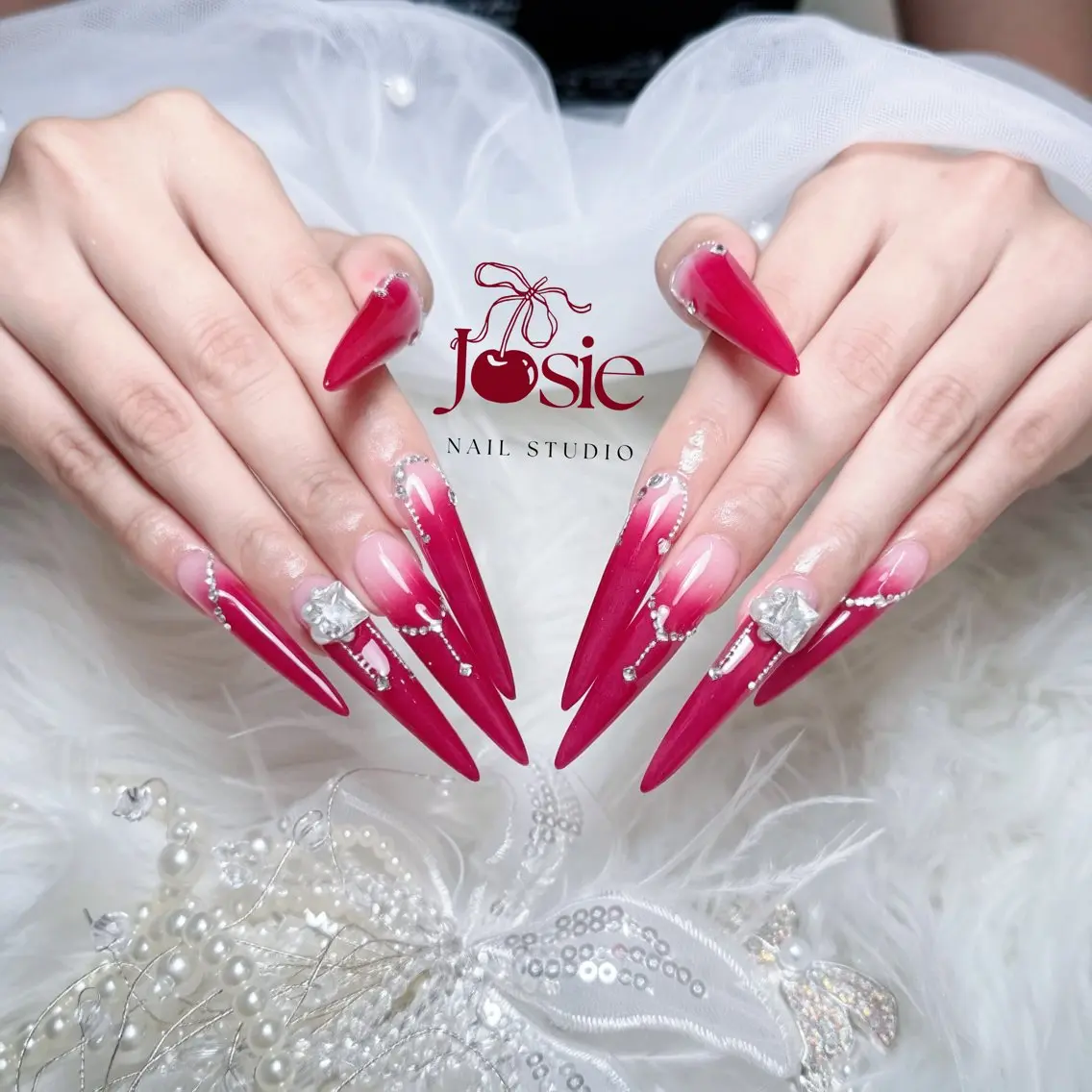 ネイル ブラウン 長さ出し キラキラネイル 韓国ネイル ロングネイル ハンドネイル JOSIE nail studioのネイルデザイン