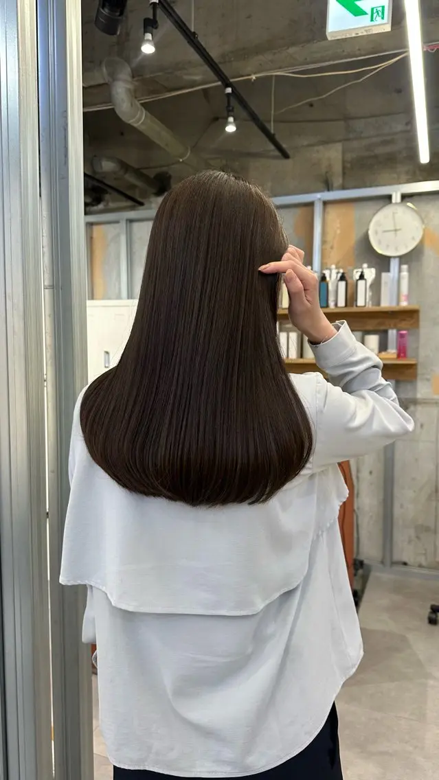 セミロング ハタケナカ コトネのヘアスタイル