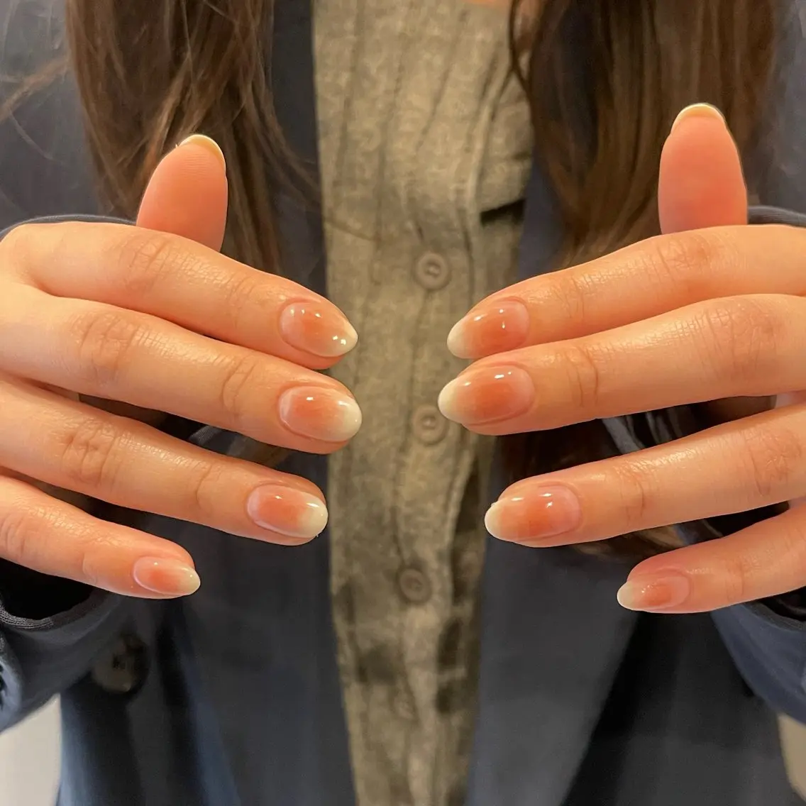 ネイル チークネイル グラデーション N°_shuri 【nail】のネイルデザイン