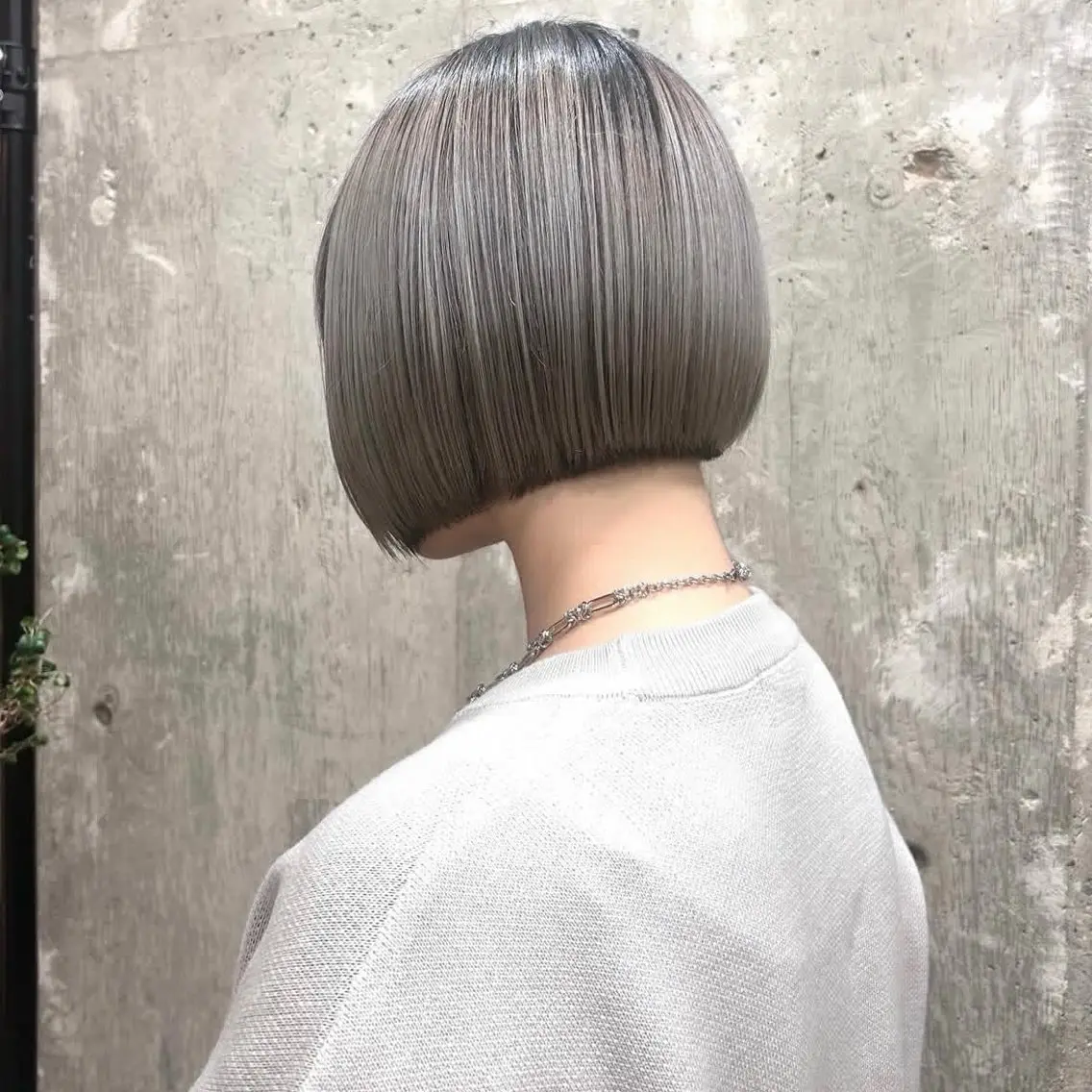 ミディアム カット ヘアカラー idea ルナのヘアスタイル