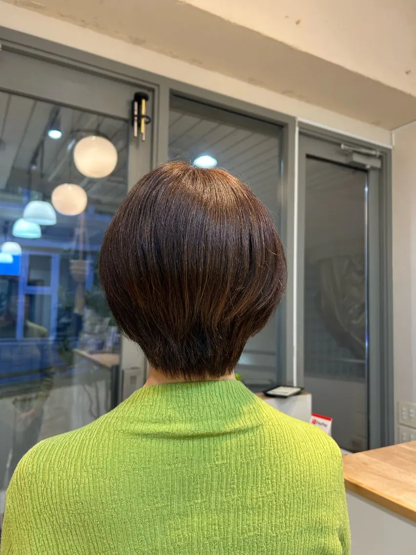ショート ショートヘア カット ウジイエ ミユウのヘアスタイル