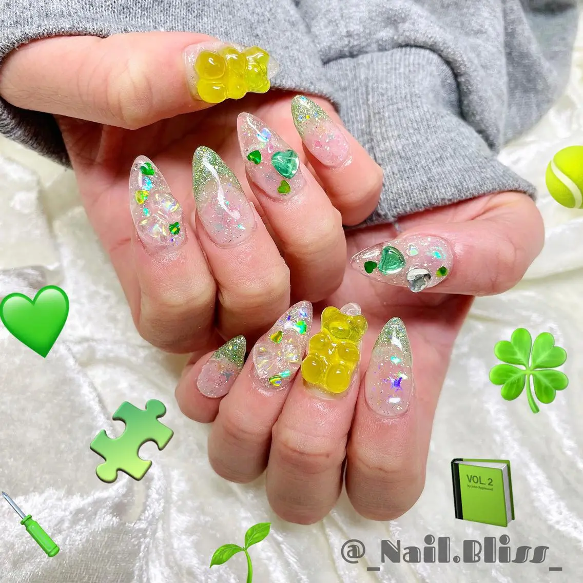 ネイル クリアネイル スカルプネイル ハンドネイル NAIL BLISSのネイルデザイン