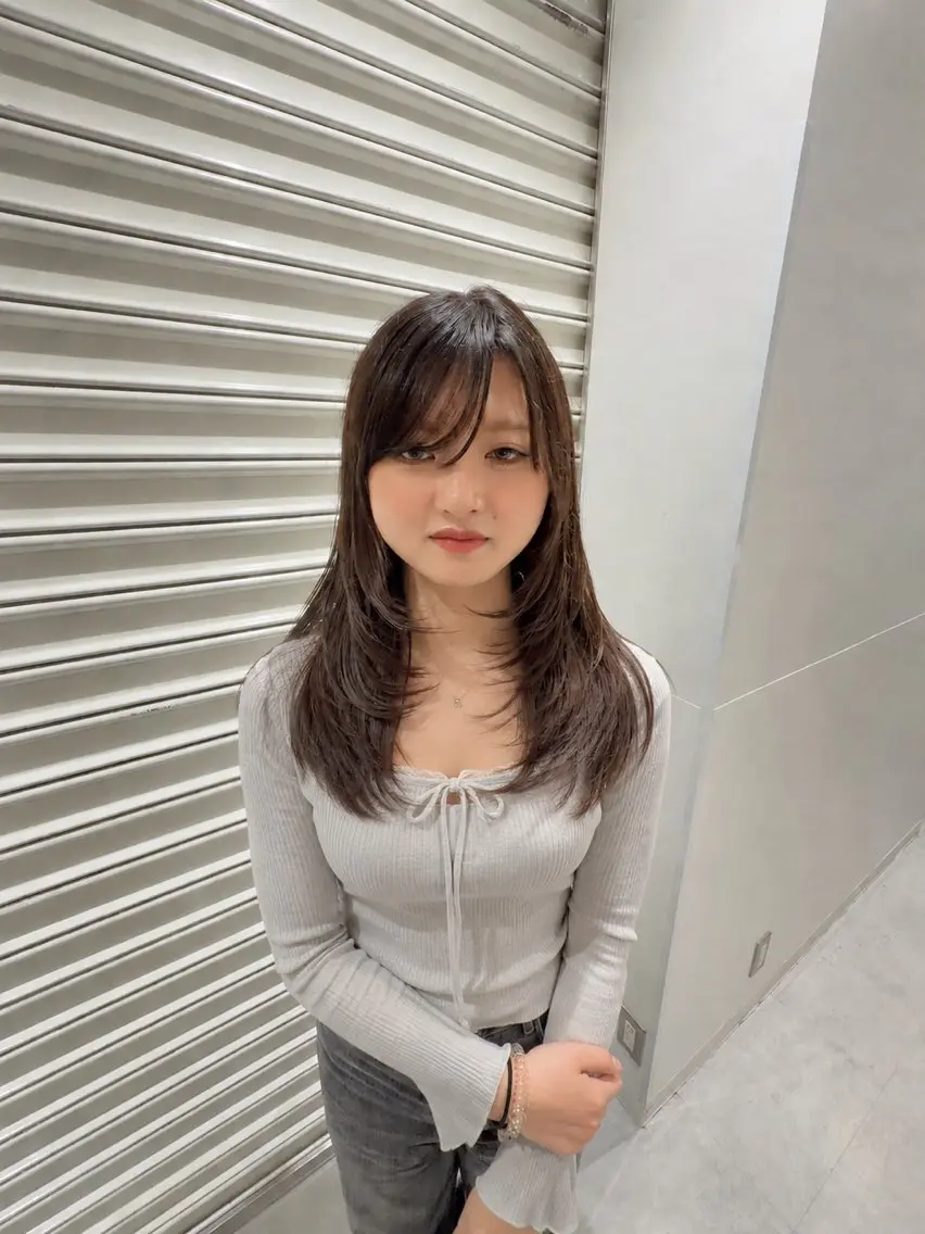 ロング レイヤーカット モデル募集中🦋 じゅりのヘアスタイル