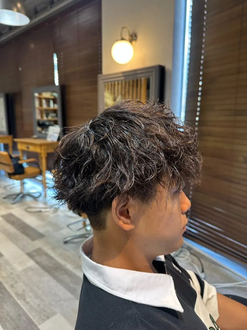 パーマ メンズ 和田 直也のヘアスタイル