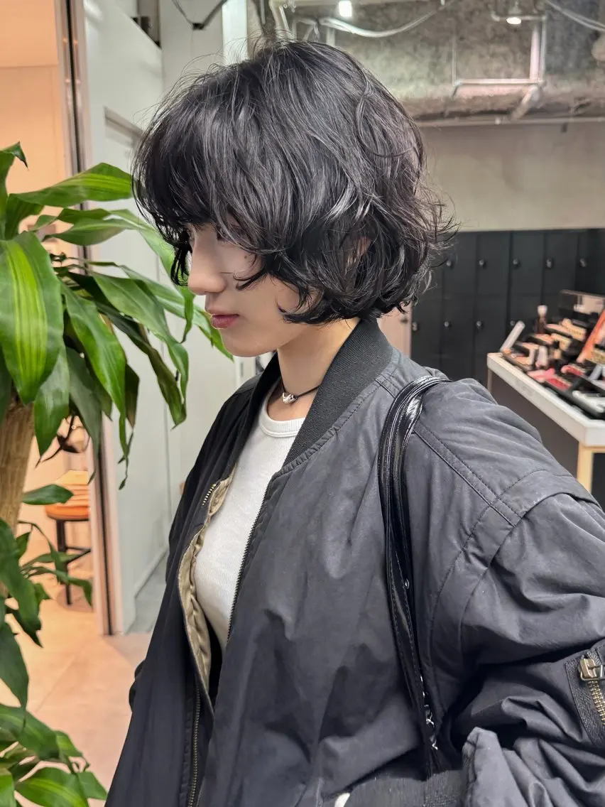 ショート パーマ ショートボブ ボブ レイヤーカット ショートヘア 小顔カット 小田 晃瑛のヘアスタイル