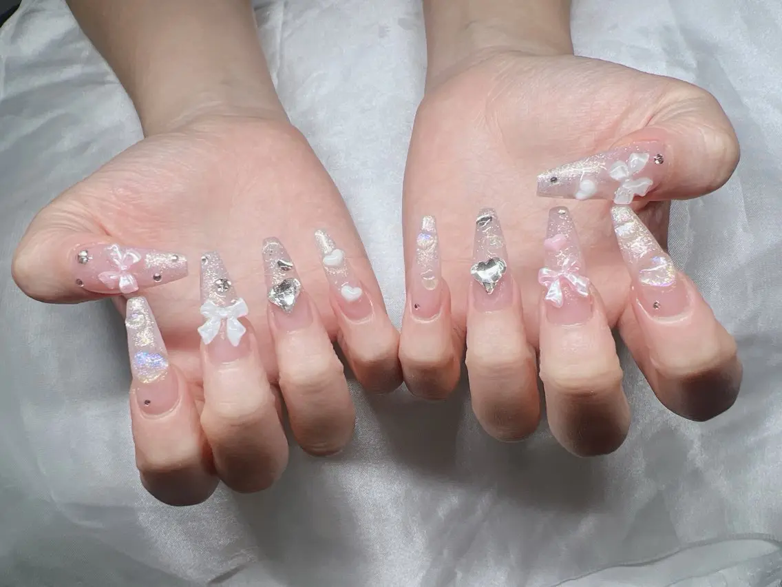 ネイル 長さ出し グラデーション キラキラネイル マグネットネイル ニュアンスネイル Lee Nails チップ長さだし専門店のネイルデザイン
