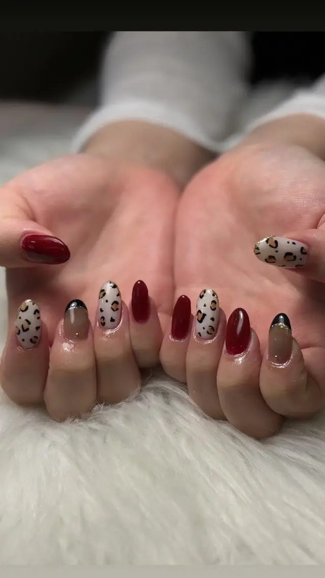 ネイル ネイルサロン ティアラのネイルデザイン