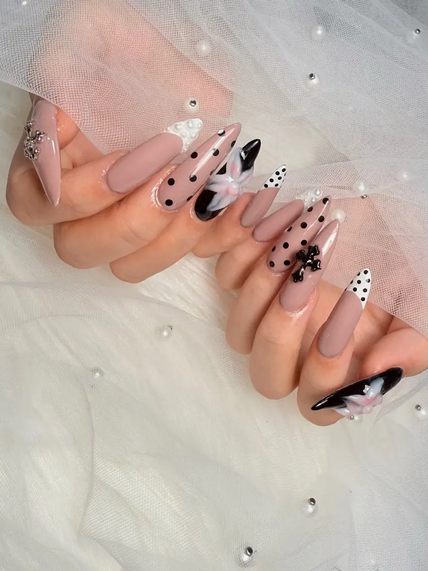 ロング ハンドネイル 🌹Belle Nail🌹のネイルデザイン