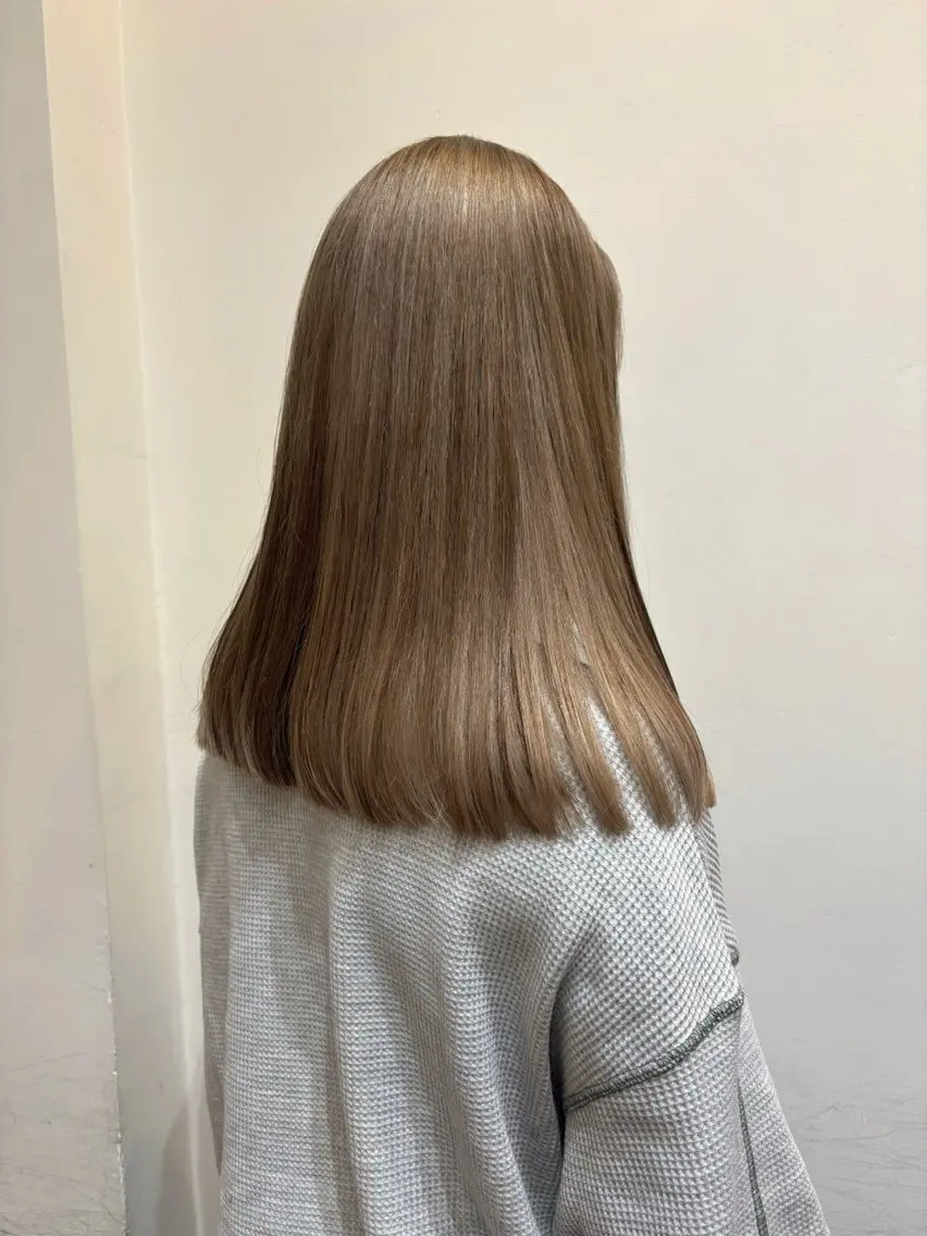 ケアブリーチダブルカラーの写真